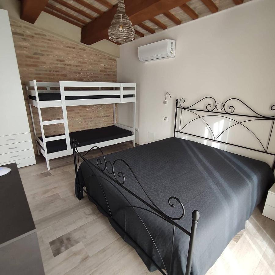 San Costanzo Casa Sorgente B&B 외부 사진