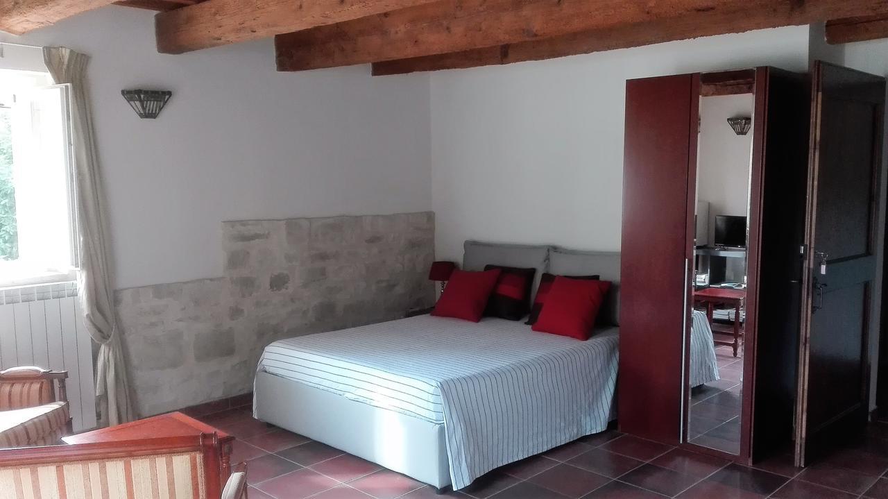 San Costanzo Casa Sorgente B&B 외부 사진